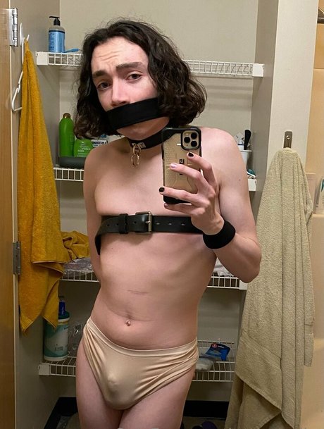 catsnvodka beautiful actress picture