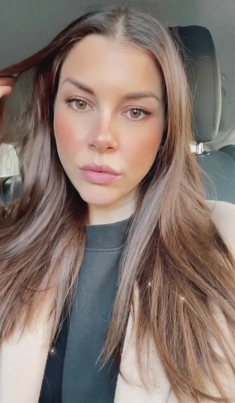 Imogen Thomas star free images