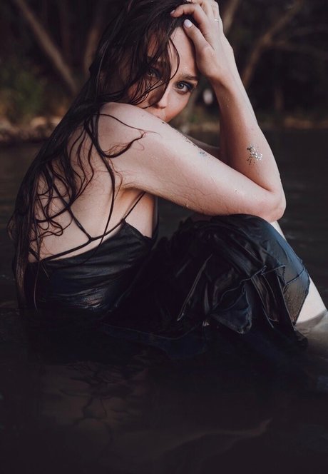 Kamochi ASMR pornstar erotic photos