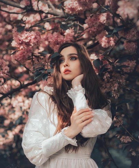 Kamochi ASMR nice actress photos