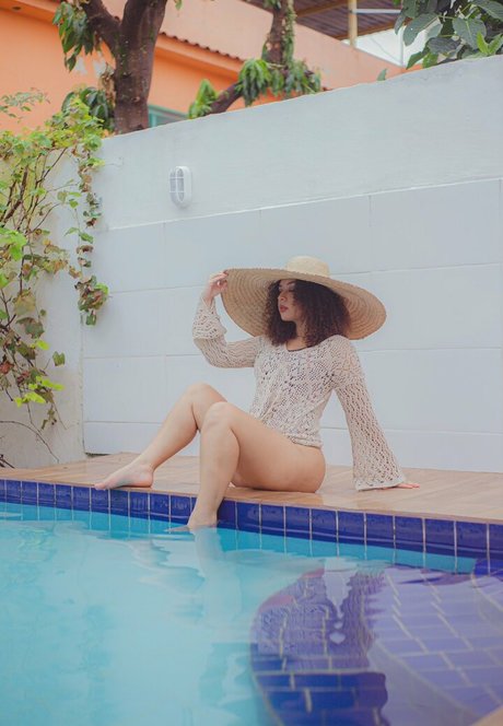 buhloves nude star galleries