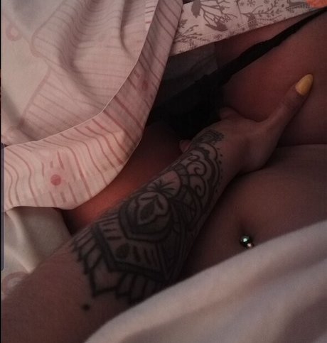 Xanelle model sex pics