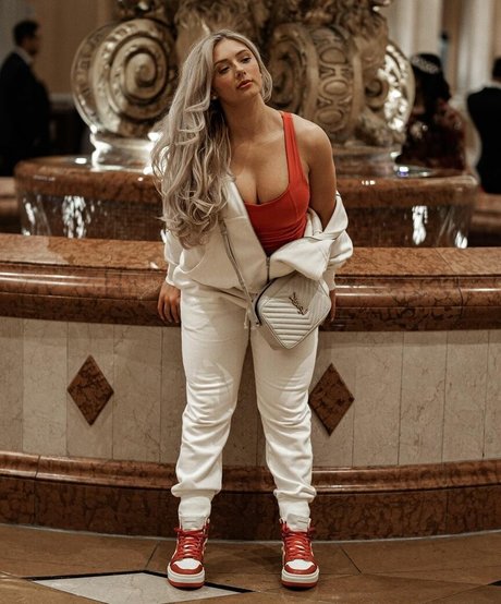 big tits strip onlyfans hot naked galleries