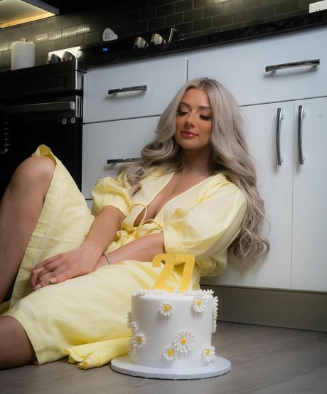 Miranda Cohen model sex galleries