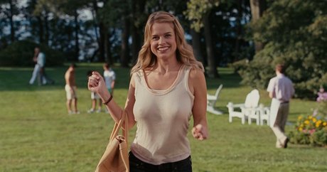 Alice Eve porn star photos