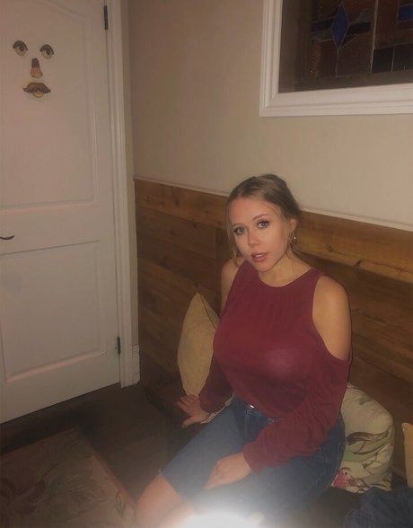 Emily Kyte best star image