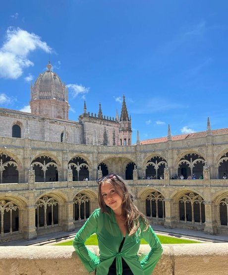 Emily Kyte star sexy photo