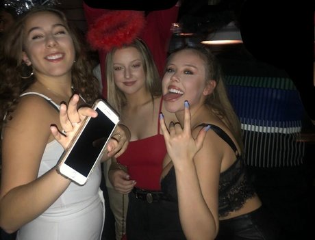 Emily Kyte star perfect pictures