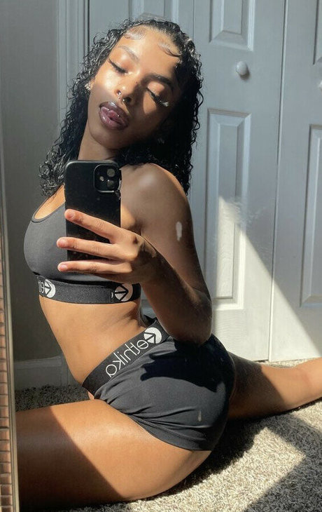 _daisy andrews_ model sex pic