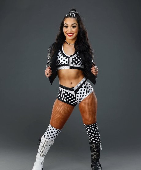 Roxanne Perez adult star pics