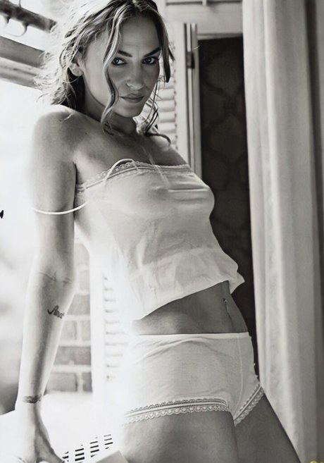 Drea DeMatteo naked star galleries