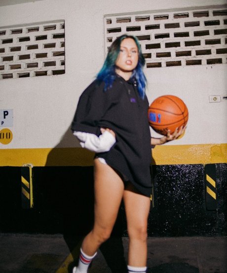 CamilotaXP perfect actress archive