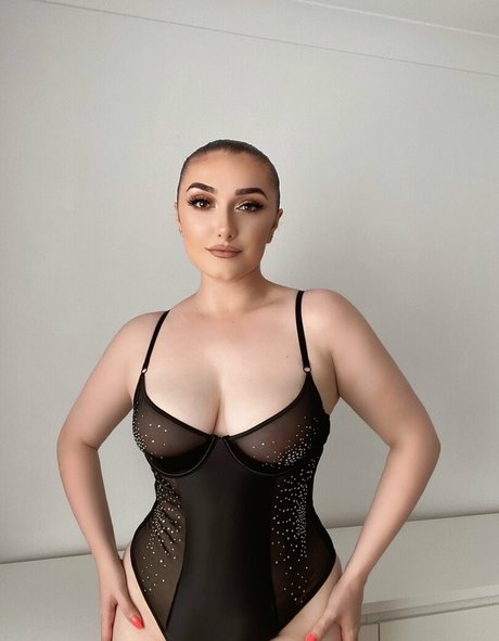 sammiewarren model sex pic