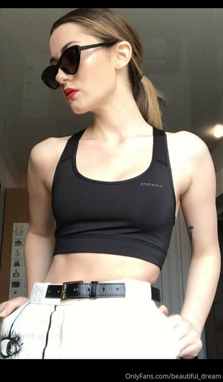 lesbian milf onlyfans exclusive photo