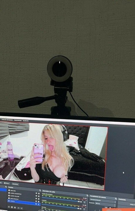 Deborha Zugueidy star nice image