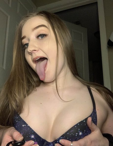 unujewel nude actress images