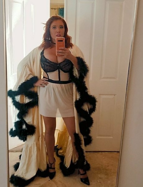 annabellerogersfree star sexy photos