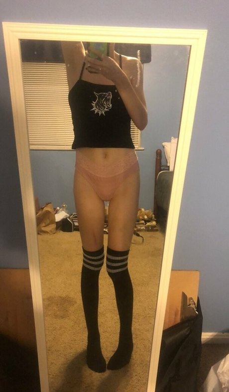 punksmutt sexy actress image