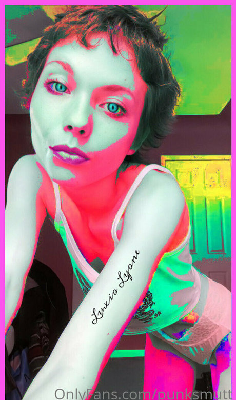 punksmutt erotic actress image