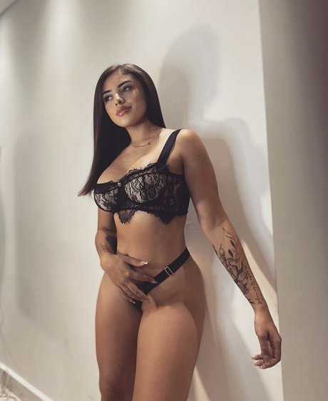 Aprill histon model sex photo