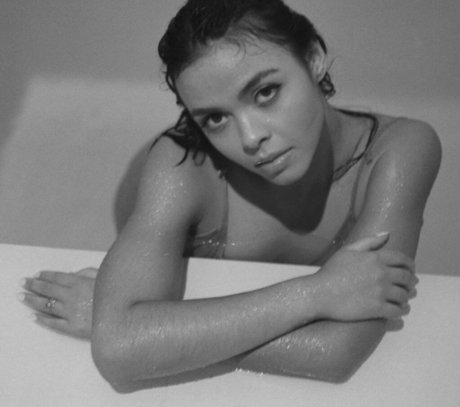 Vanessa Bauer exclusive actress image