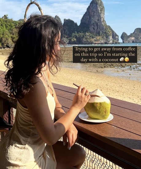 Vanessa Bauer nudes star archive