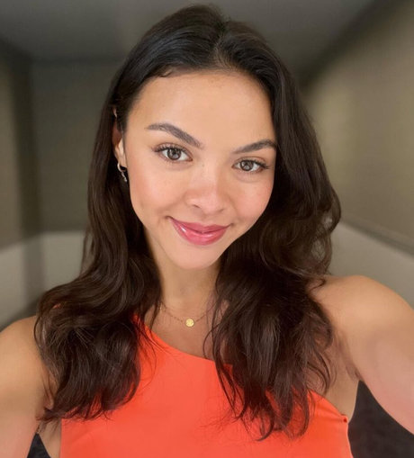 Vanessa Bauer star pornographic image