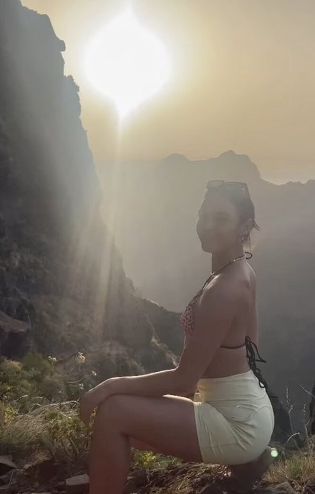 Vanessa Bauer xxx model pic