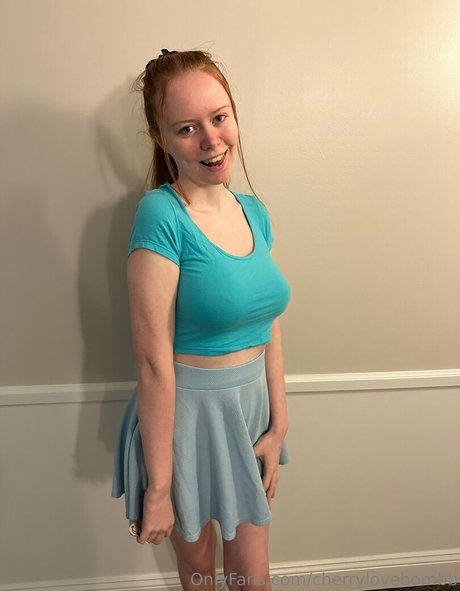 Cherrylovebombb model nice photos