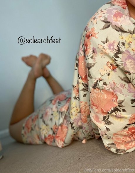 solearchfeet exclusive model pic