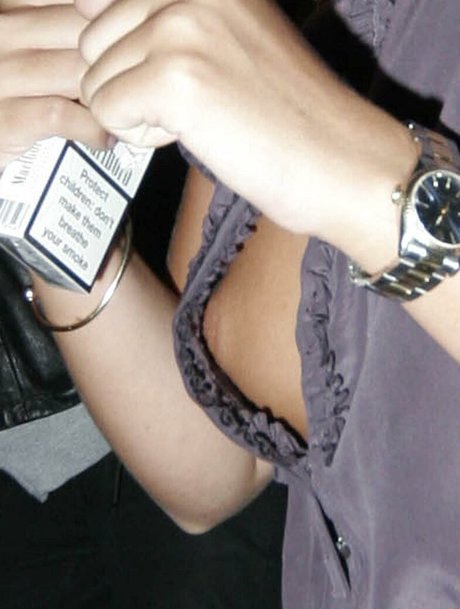 Lily Allen hot model archive