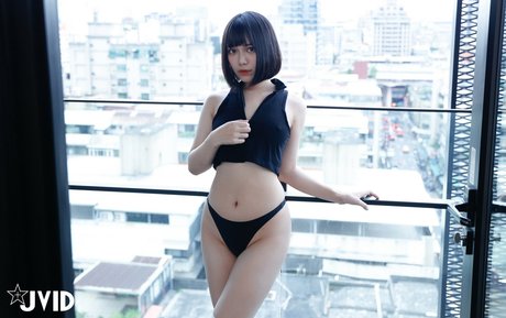 Itsukidevil722 art model galleries