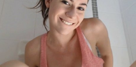 bikini blowjob onlyfans sexy picture