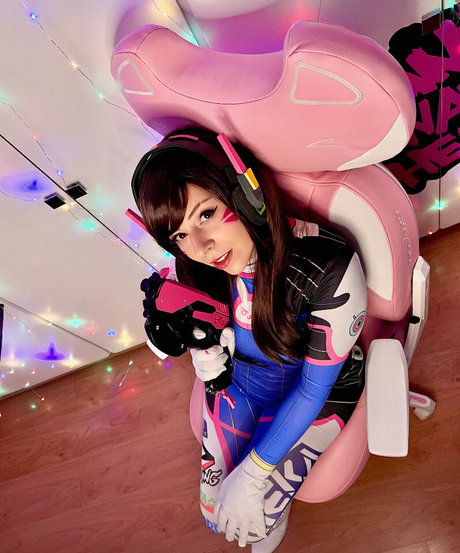 Ammyzitta actress archive