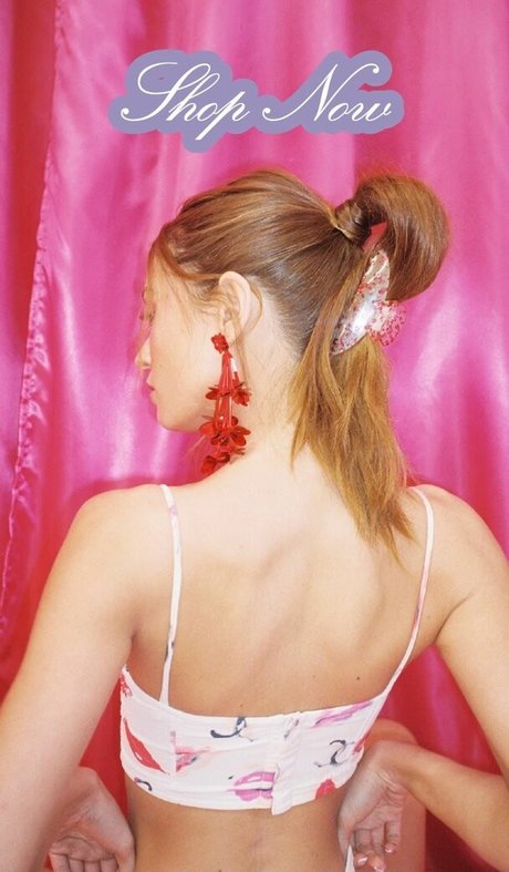 Bianca Finch sexy star photo