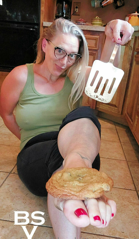 footgoddessbittavonsweet porn actress pics