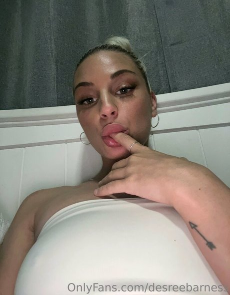 Desree Barnes perfect star pictures