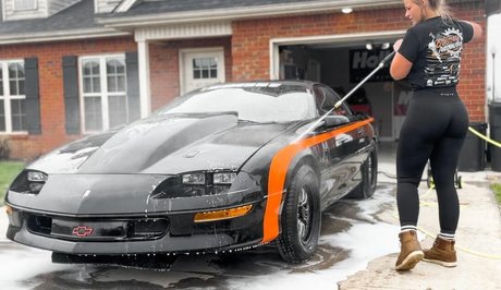 Britney Automotive hd model pic