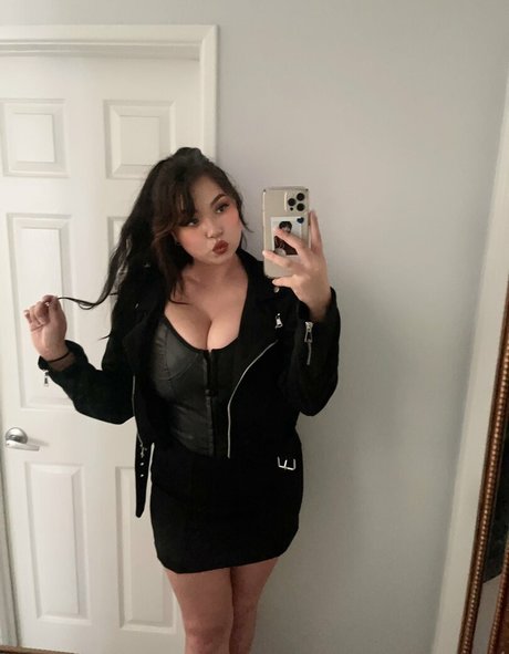 big tits mature onlyfans sexy photos