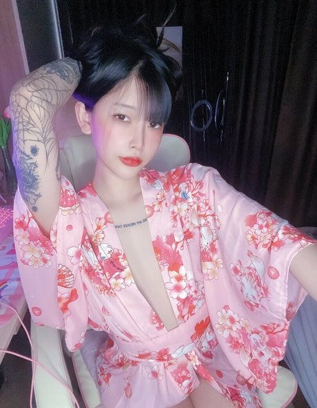 Xgina adult actress galleries