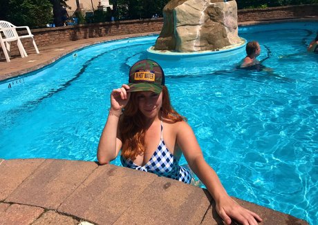 Chrissie Mayr adult actress pics