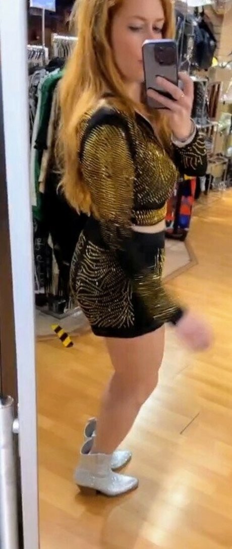 Chrissie Mayr pornstar nude pictures