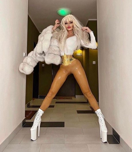 Goddess Slavena nudes star archive