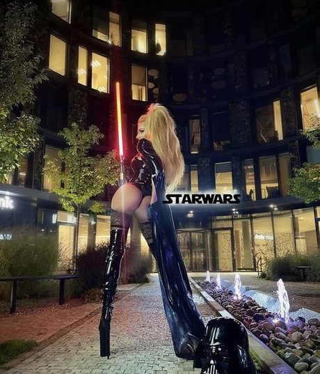 Goddess Slavena porn model archive