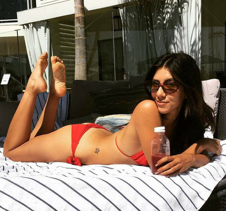 Stephanie Beatriz hot pornstar images