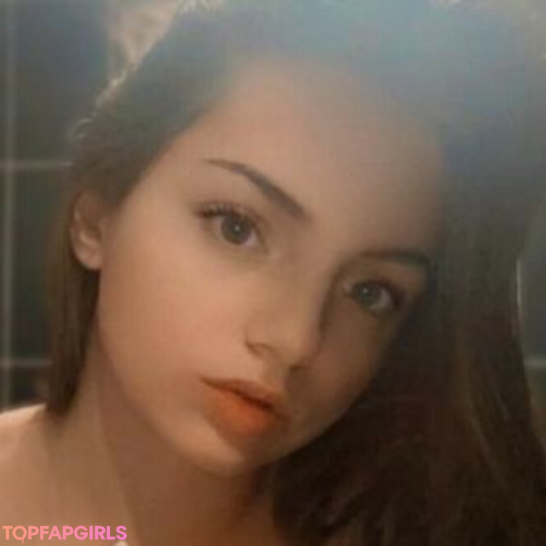 Sorenza_ erotic star photo