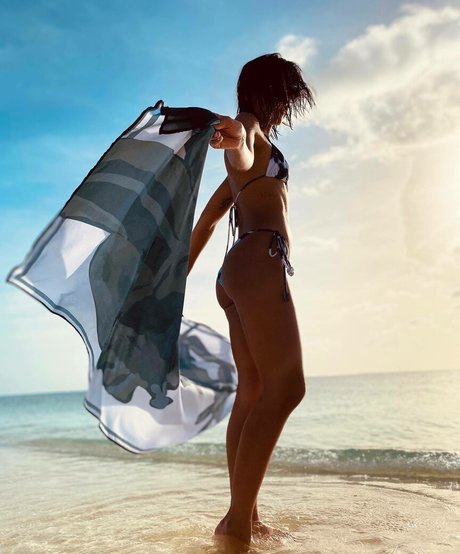 Maria Gabriela De Faria erotic model archive