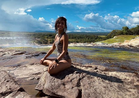 Maria Gabriela De Faria free star image