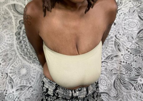 therealblackqueenraven hot pornstar img