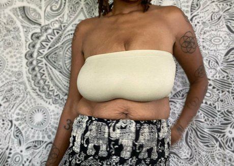 therealblackqueenraven nude actress gallery